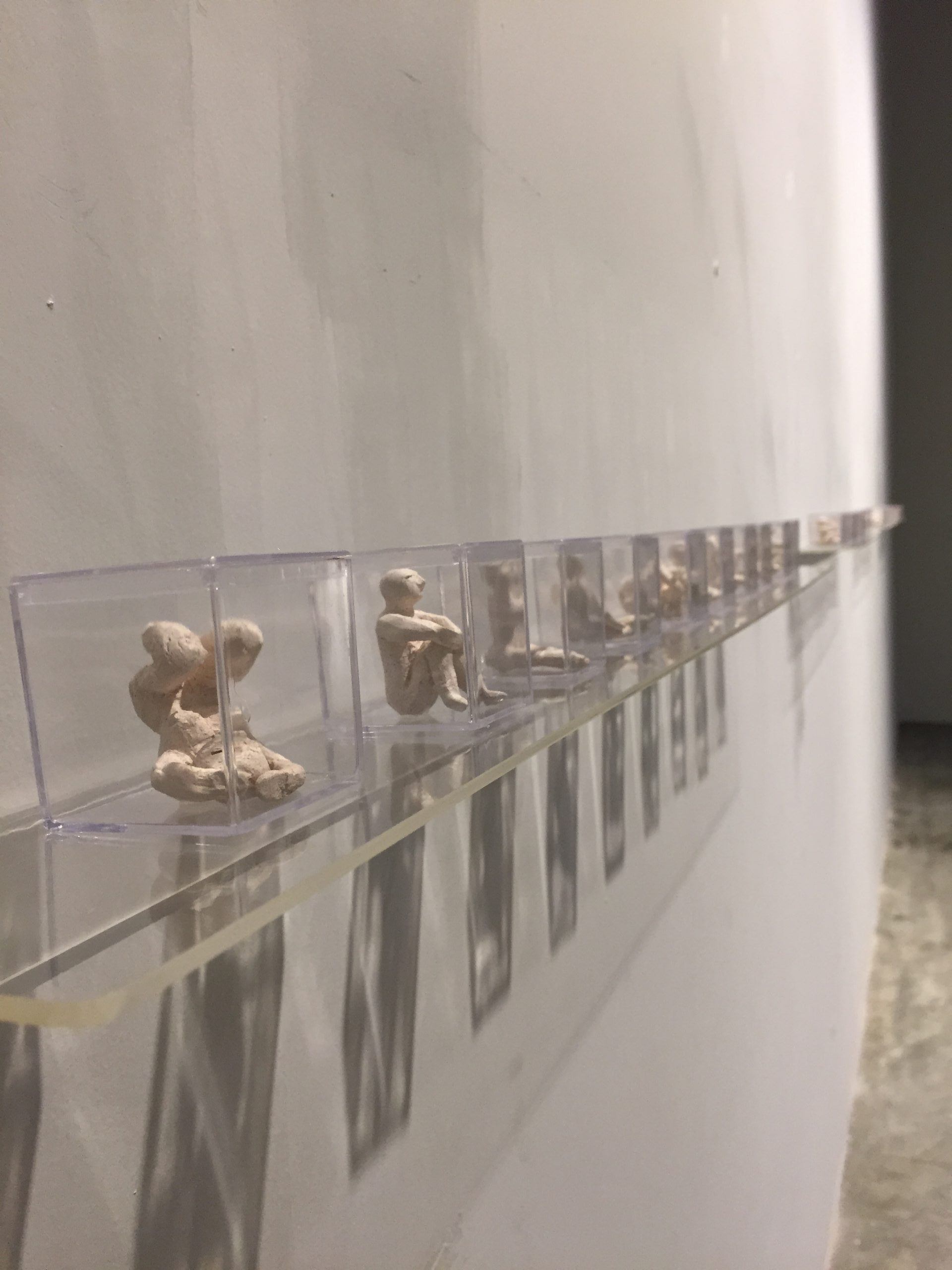 Exposição Íntimo Plural na Galeria do SESC em Itajaí. Registro fornecido pela artista. 