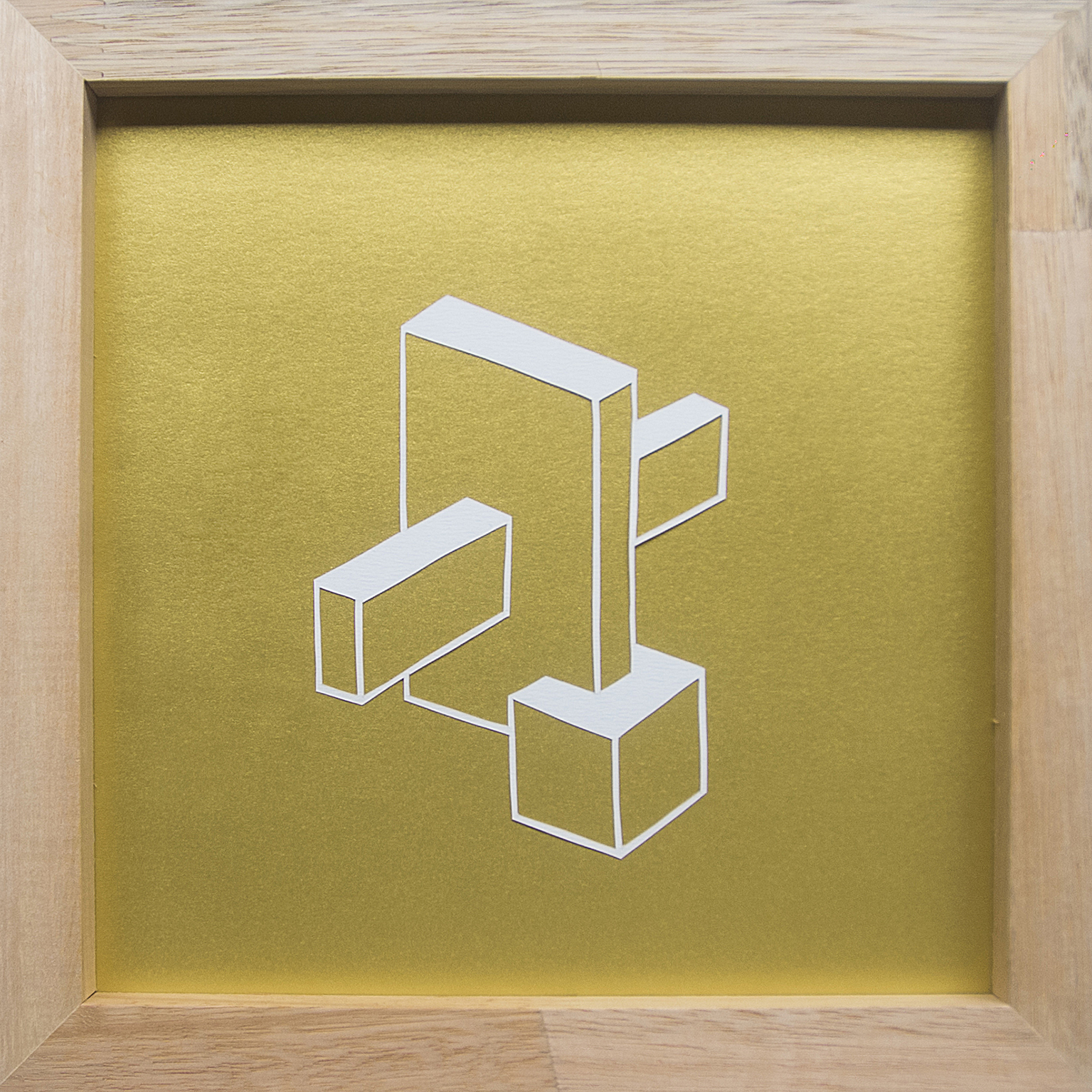 Construções Imagéticas #06, 2017. Recorte manual em papel, 19x19cm.