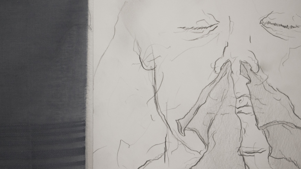 Exposição Corpo vencido, de Júnior Suci.