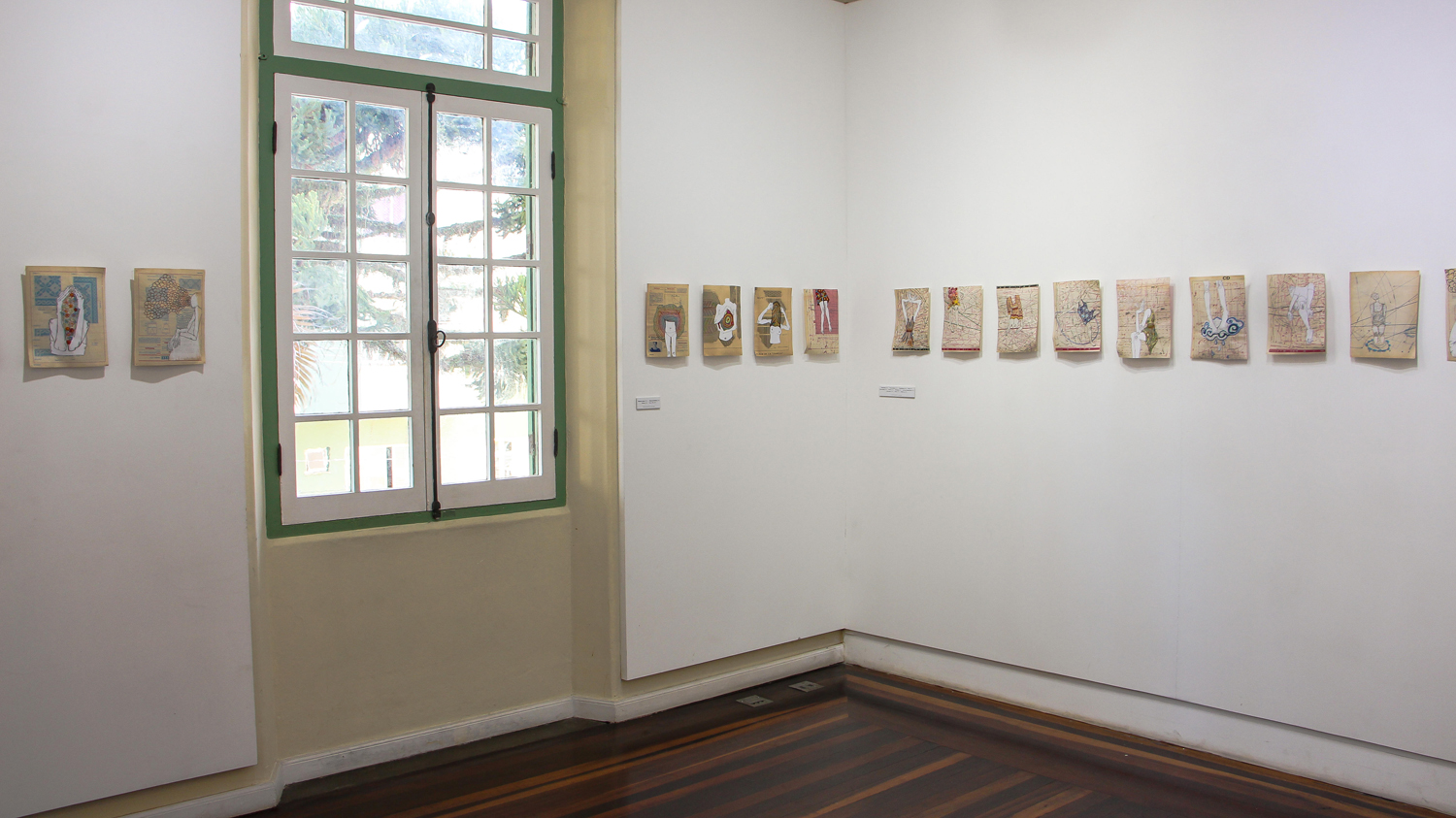 Exposição Linha do Tempo, de Itamara Ribeiro.