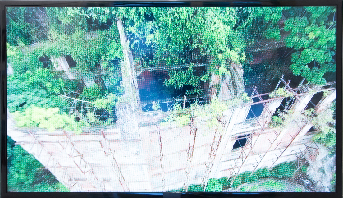 Planta Baixa, 2018. Frame do vídeo, 7min. 