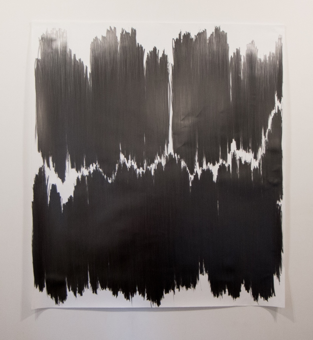 Sem título IX, 2018. Barra de grafite sobre papel, 123x140cm.