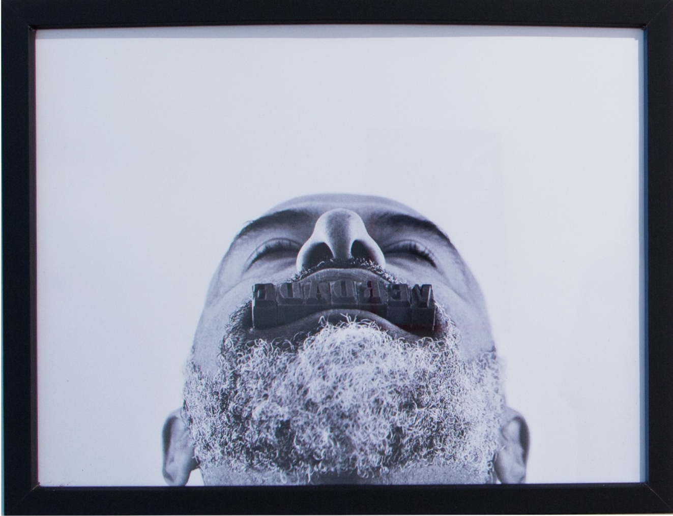 Série Palavras Tomadas - VERDADE, 2018. Fotografia, 1 de 50, 30x40cm.